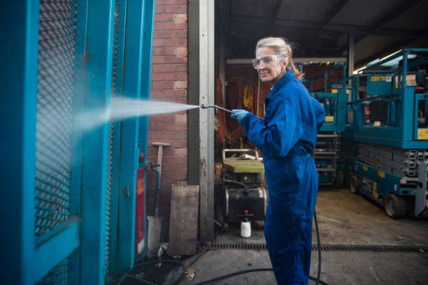 Best Concrete Pressure Washing  in Vero Lake Estates, FL